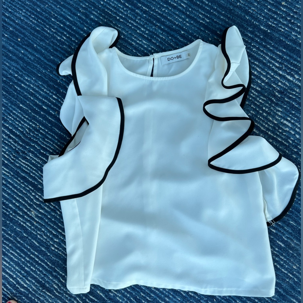 Do+Be White Ruffle Top - Picture 2 of 2